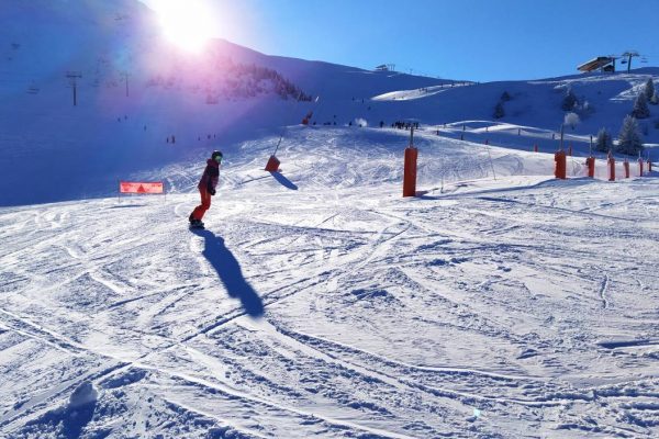 kat-snowboard-001 kat-snowboard-001